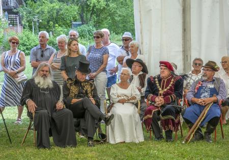 ODPRTJE GRADU DVOR (37)